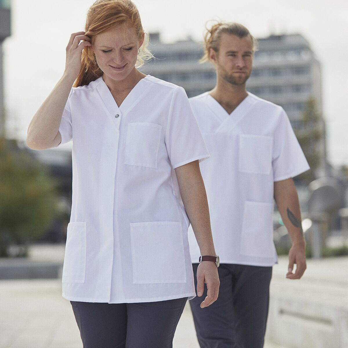 kentaur unisex kasack v-ausschnitt weiß lyocell 6 kentaur pflegebekleidung
